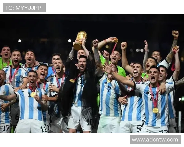 足球明星退役时刻回顾视频集锦展现辉煌历程与感人瞬间